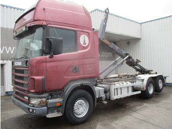 Hákový nosič kontejnerů SCANIA R124