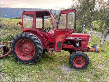Traktor VOLVO