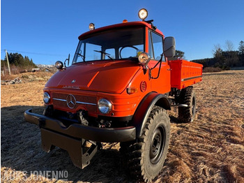 Nákladní automobil valníkový/ Plošinový UNIMOG