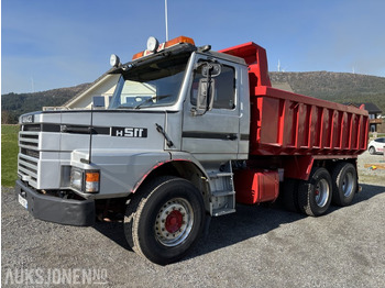 Sklápěč SCANIA T112
