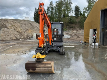 Rýpadlo 2010 Kubota KX101- 3t gravemaskin med Engcon tiltrotator, pusseskuffe og tannskuffe: obrázek 2