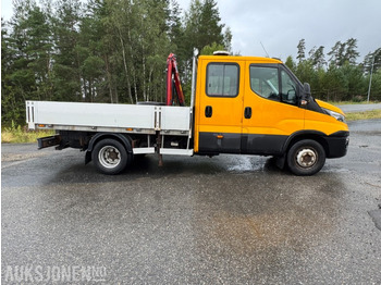 Nákladní automobil valníkový/ Plošinový 2017 Iveco Daily dobbelkabin m/kran, Webasto, innredning, inverter og vinterhjul: obrázek 4