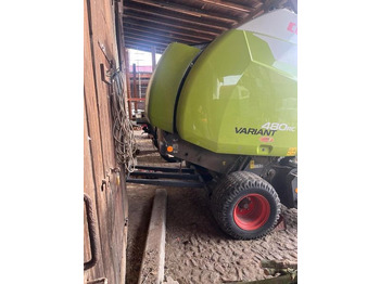 Lis na válcové balíky Claas VARIANT 480 RC: obrázek 2