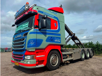 Hákový nosič kontejnerů SCANIA R 580