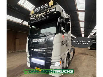 Tahač SCANIA S 540