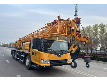 Autojeřáb XCMG XCT25