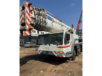 Autojeřáb ZOOMLION QY130V