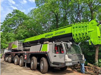 Autojeřáb ZOOMLION ZAT2200V
