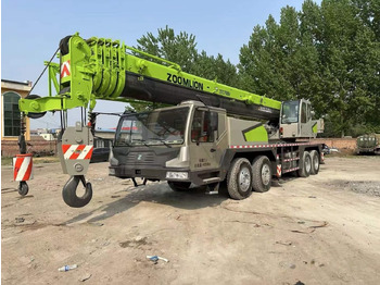 Autojeřáb ZOOMLION ZTC700V