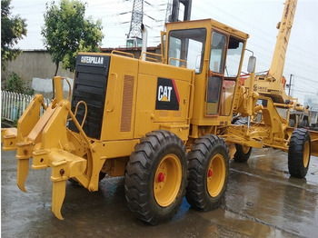 Grejdr CATERPILLAR 140H