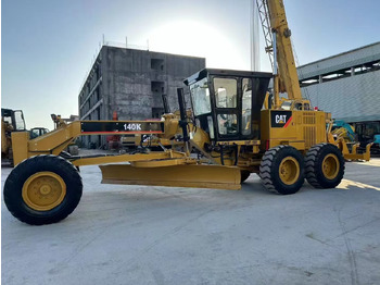 Grejdr CATERPILLAR 140K