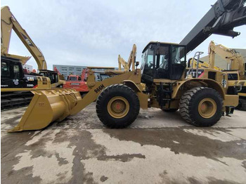 Kolový nakladač CATERPILLAR 966H