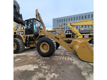 Kolový nakladač CATERPILLAR 966H