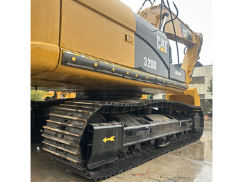 Pásové rýpadlo CAT320D: obrázek 3