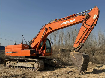 Pásové rýpadlo DOOSAN DX225LC