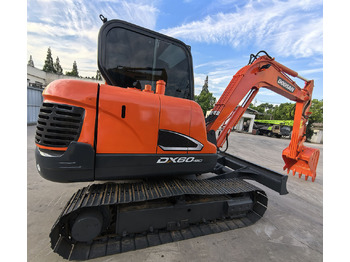 Pásové rýpadlo DOOSAN DX60