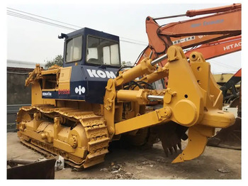 Buldozer KOMATSU D155A-1