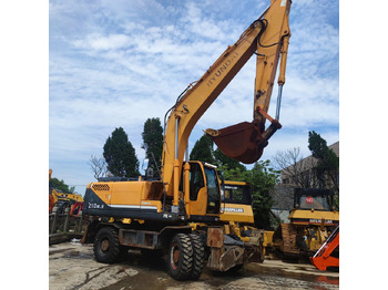 Kolesové rýpadlo Hyundai 210w-9 wheel excavator: obrázek 2