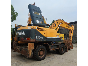 Kolesové rýpadlo Hyundai 210w-9 wheel excavator: obrázek 4