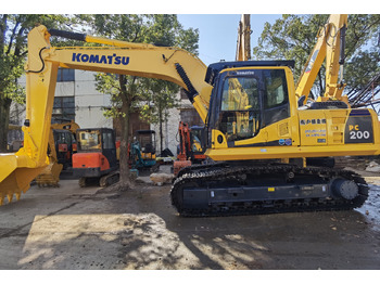 Pásové rýpadlo KOMATSU PC200-8