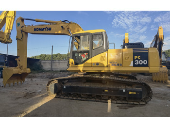 Pásové rýpadlo KOMATSU PC300-7