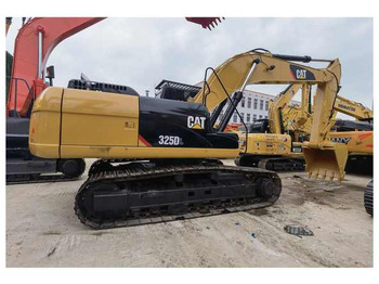 Pásové rýpadlo CATERPILLAR 330D