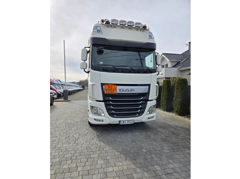 Tahač DAF XF 460
