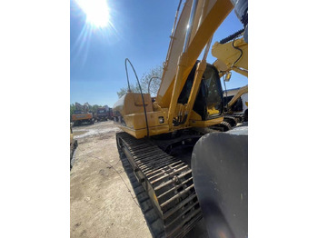 Pásové rýpadlo CAT 320 C: obrázek 2