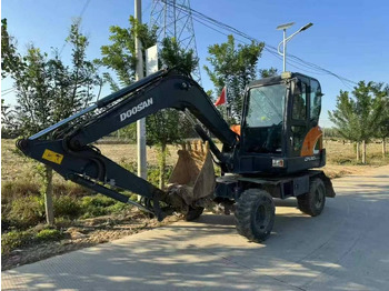 Mini rýpadlo DOOSAN DX60