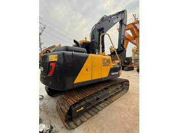 Pásové rýpadlo VOLVO