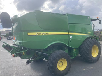 Sklízecí mlátička John Deere S680: obrázek 3