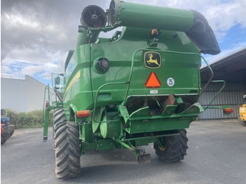 Sklízecí mlátička John Deere S680: obrázek 4
