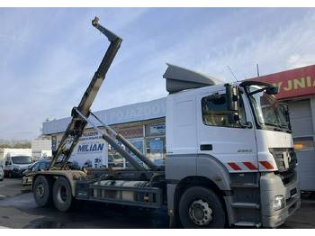 Hákový nosič kontejnerů MERCEDES-BENZ Axor 2543