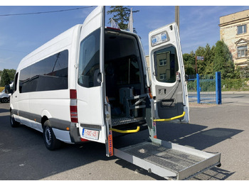 Osobní auto MERCEDES-BENZ