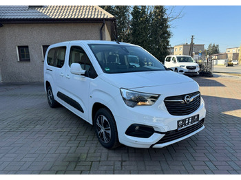 Osobní auto OPEL