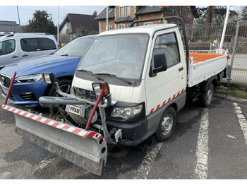 Vozidlo pro zimní údržbu Piaggio Piaggio PFAU Wywrotka 4X4 posypywarka odśnieżarka pług 2009: obrázek 4