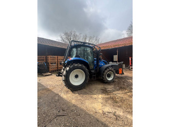 Lesní traktor New Holland T5.110 AutoCommand: obrázek 4