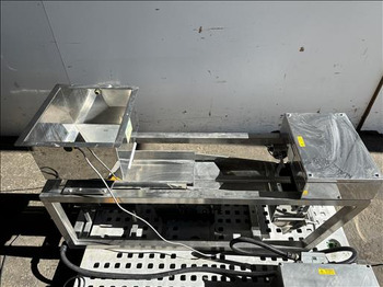 Potravinářský stroj Easiweigh ACE 2V Linear weigher: obrázek 2 Potravinářský stroj Easiweigh ACE 2V Linear weigher: obrázek 2