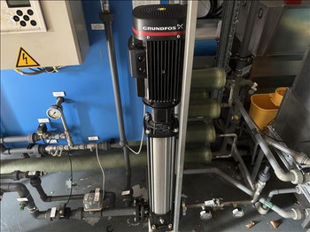 Potravinářský stroj