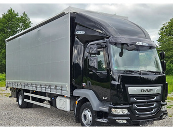 Plachtový nákladní auto DAF LF 290