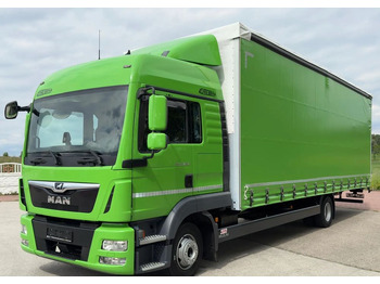 Plachtový nákladní auto MAN TGL 12.250