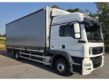 Plachtový nákladní auto MAN TGM 15.290