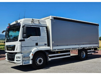 Plachtový nákladní auto MAN TGM 15.290