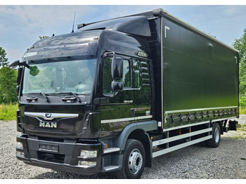 Plachtový nákladní auto MAN TGM 15.290