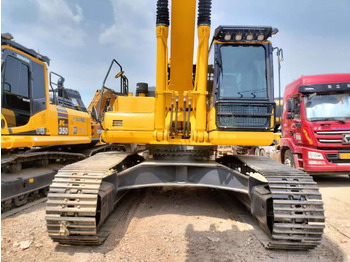 Pásové rýpadlo KOMATSU PC400-8: obrázek 3