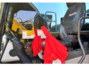 Pásové rýpadlo Komatsu PC 210 LC-8: obrázek 5
