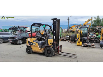 Plynový vysokozdvižný vozík CATERPILLAR GP