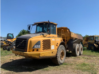 Kloubový sklápěč VOLVO A25D