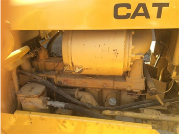 Buldozer CATERPILLAR D6D
