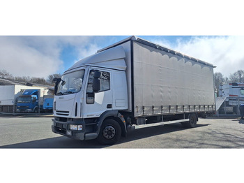 Plachtový nákladní auto IVECO